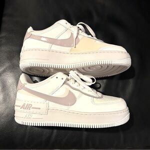 NWT Nike Air White and Lavender with Cream accents Rare! Sneakers